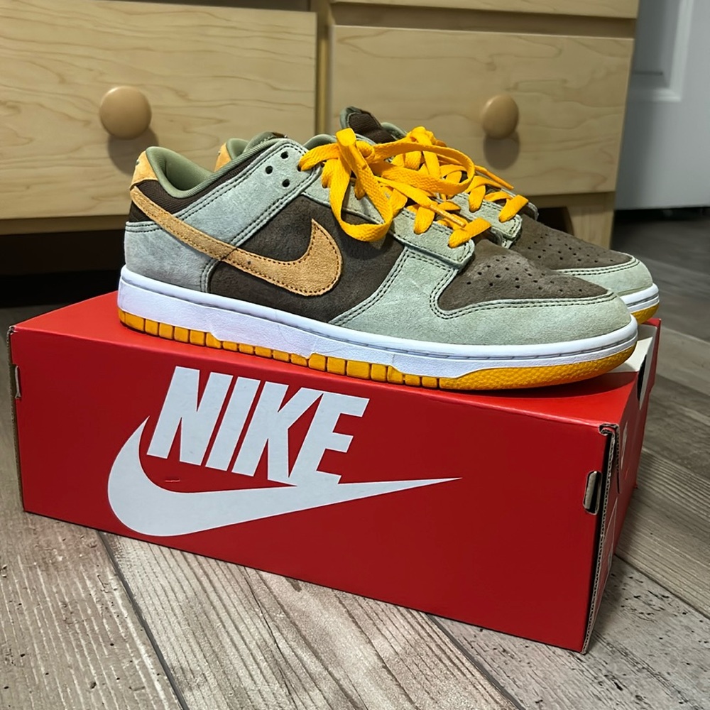 Nike Dunk Low “Dusty Olive”